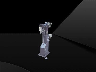 Félautomata sarokragasztó gép